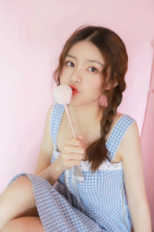 女性用的机器人视频